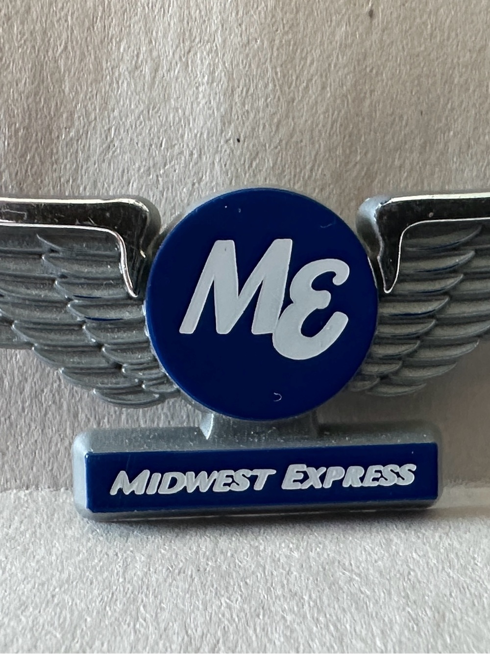 Midwest Express Winged Emblem Badge - Blue & Silver Junior Pilot Wings plastic